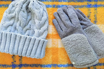 防寒アイテム(マフラー・ニット帽ほか・手袋)の輸入方法